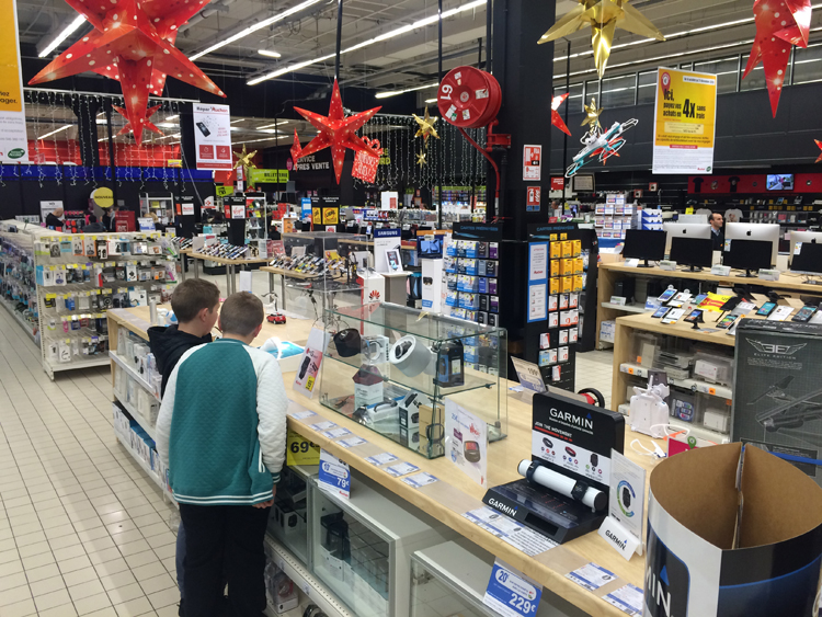 Auchan Valenciennes 1