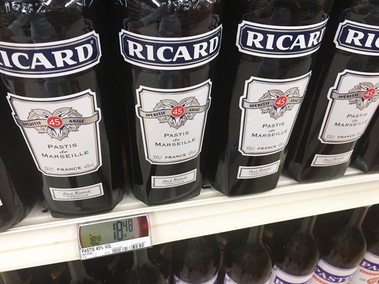 Anisé pastis de Marseille RICARD : la bouteille de 2L à Prix Carrefour