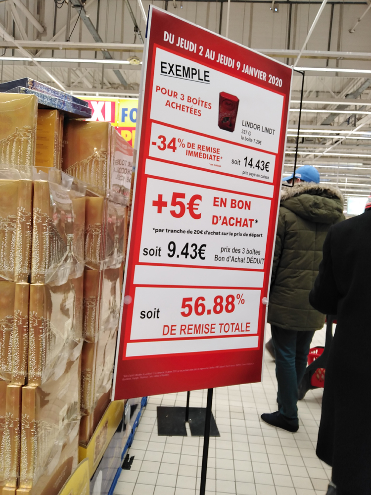 Promo BOÎTE CRÉATION DESSERT LINDT chez Auchan