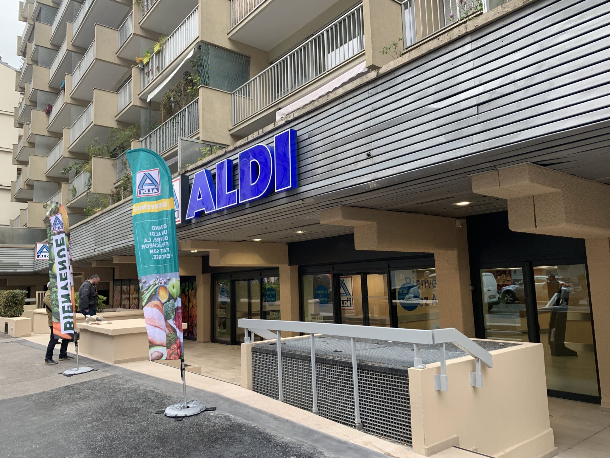 Découvrez le plus grand Aldi de Paris (ouvert aujourd'hui) Olivier