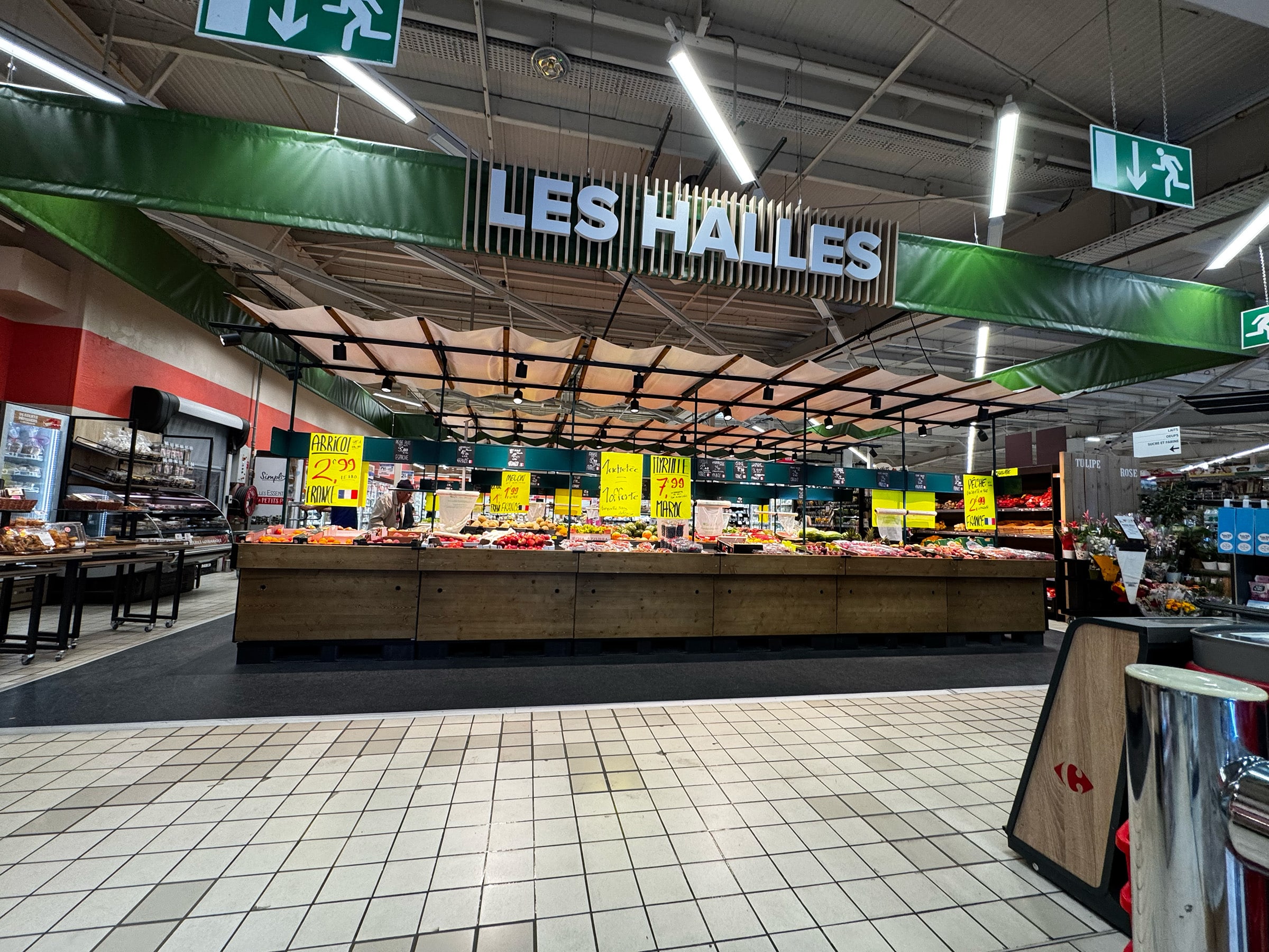 Les Halles Carrefour by Blachère